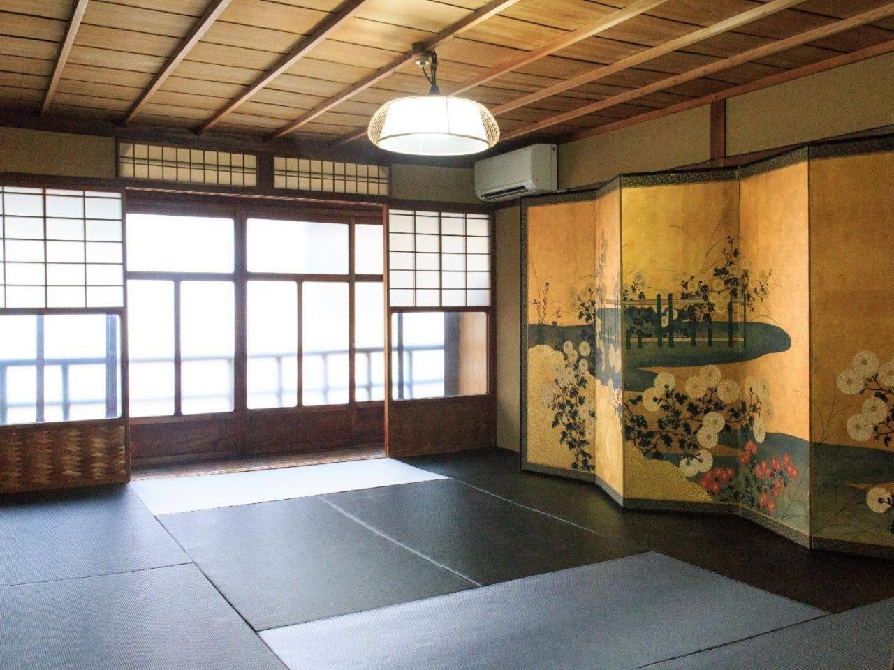 京都二条城近く京町屋120年の歴史に泊まる Dış mekan fotoğraf